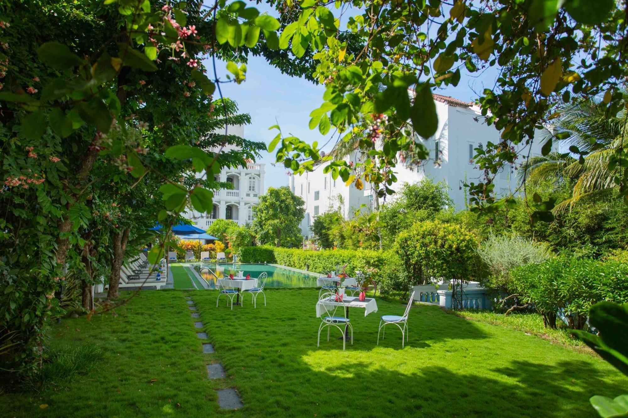 Hoi An Garden Palace And Spa - A Boutique Inspired By Nature Exterior photo